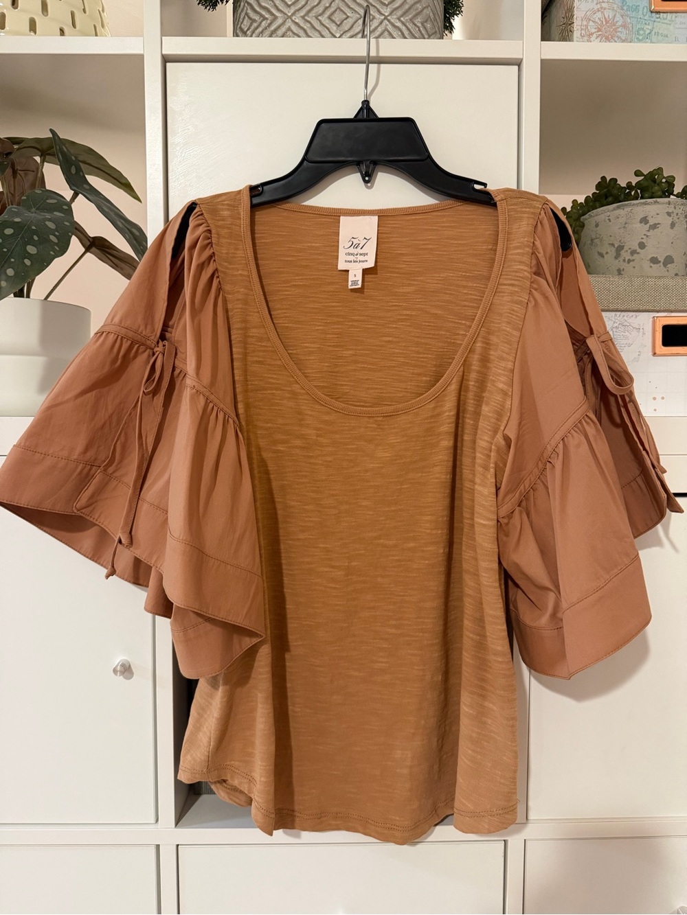 Cinq a Sept Rust Ruffled Short Sleeve Blouse Size S